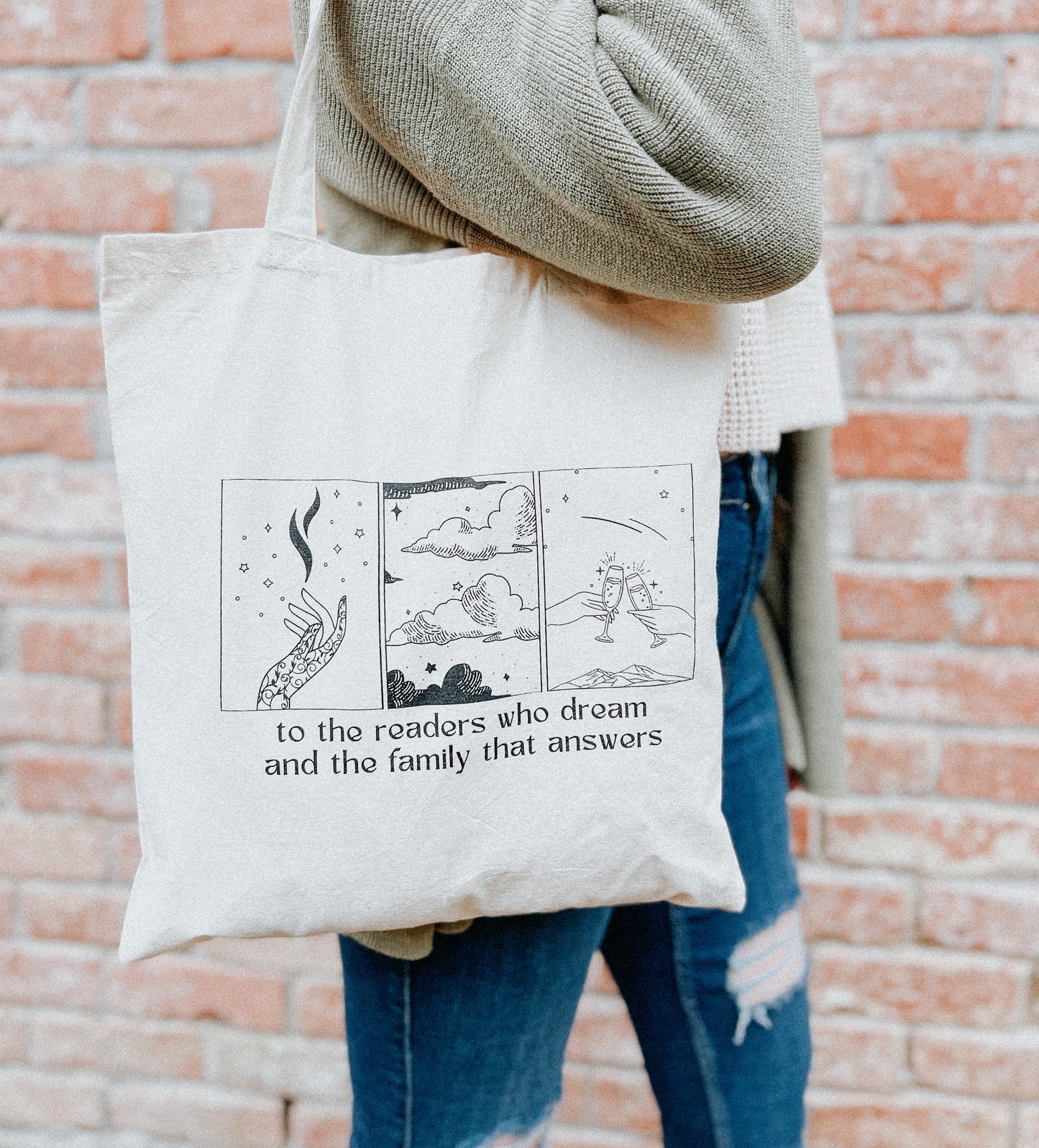 To the Readers Tote Bag